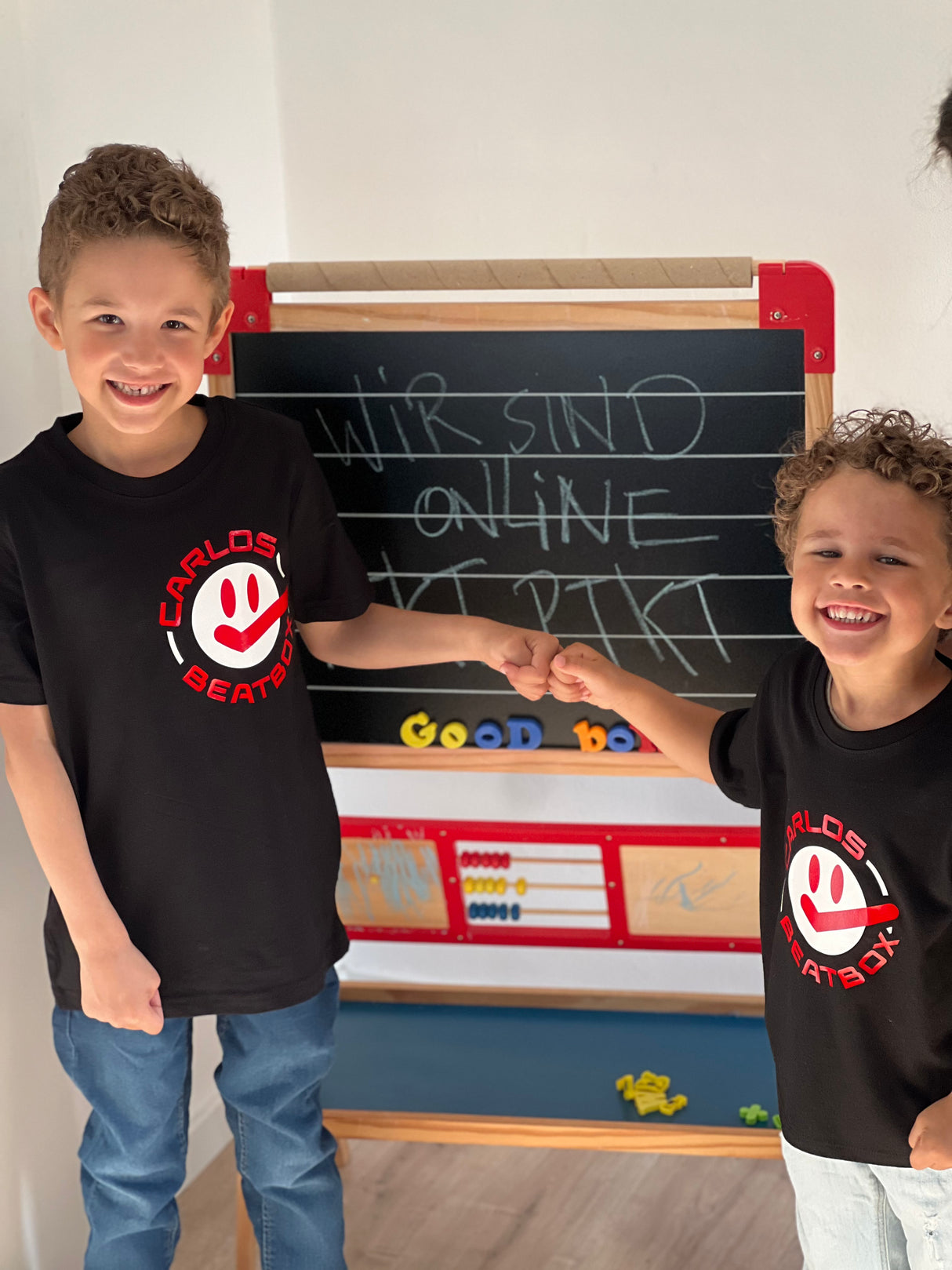 Carlos Beatbox Merchandise T-Shirt #ISSO