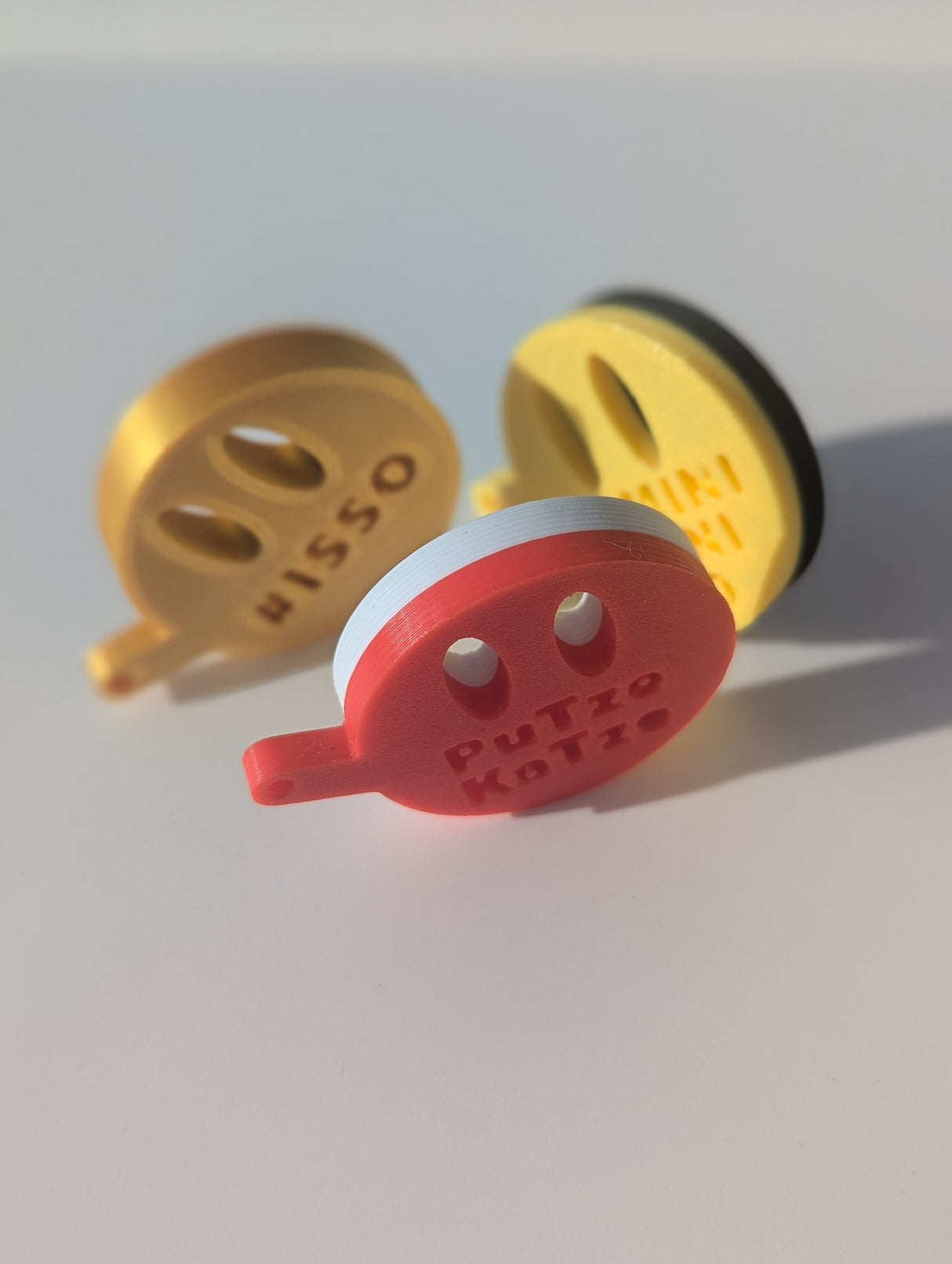 #ISSO Schlüsselanhänger Set